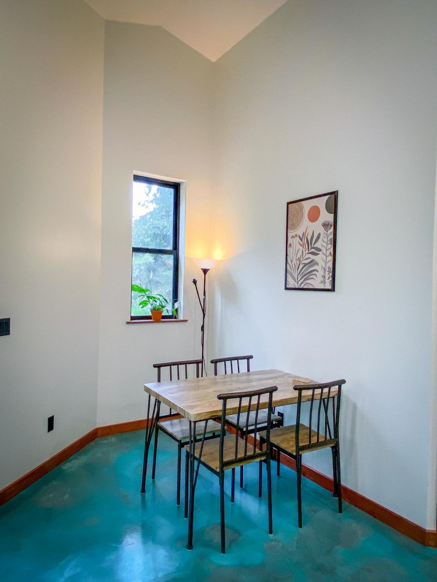 New, Modern, Country-Feel, Close To アーケータ エクステリア 写真